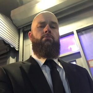 Meet your Posher, Thomas